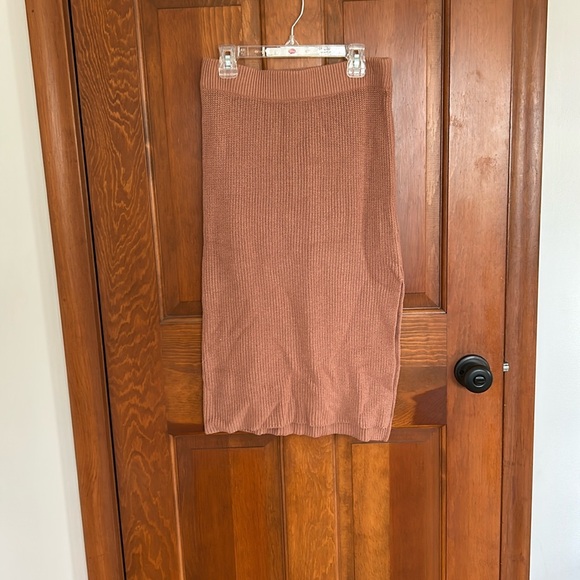 Abercrombie dusty rose knit 90s sweater midi skirt with side slit size SP - Picture 2 of 5